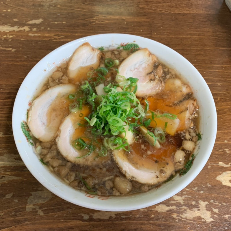 チャーシューメン(尾道ラーメン 一丁 （おのみちらーめん いっちょう）)