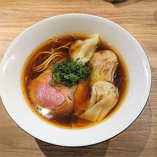 ワンタン麺・醤油(自家製麺 つきよみ)