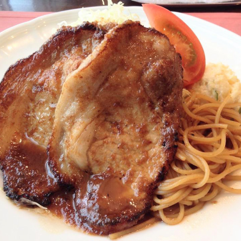 黒豚の生姜焼き(厳選洋食さくらい)