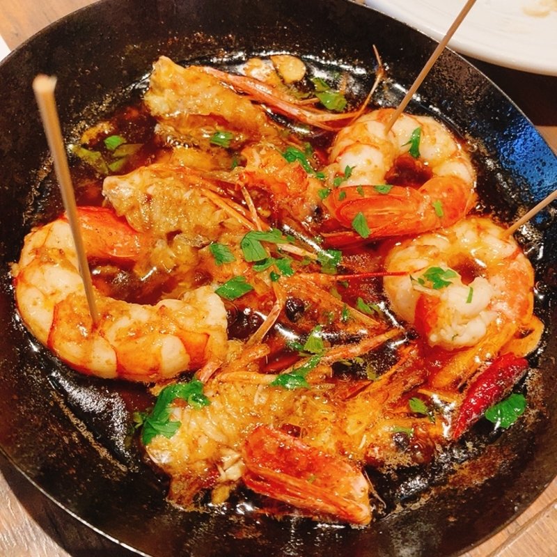 赤エビのアヒージョ(MORETHAN広島)