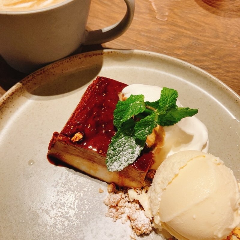 自家製パンナコッタ(MORETHAN広島)