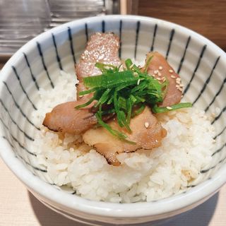 炙りチャーシュー丼(麺屋みや田)