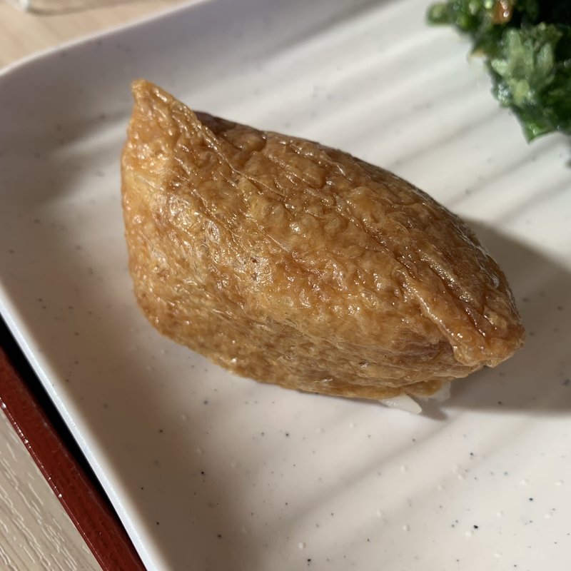 いなり寿司(戸隠そば　かがみ　上尾店)