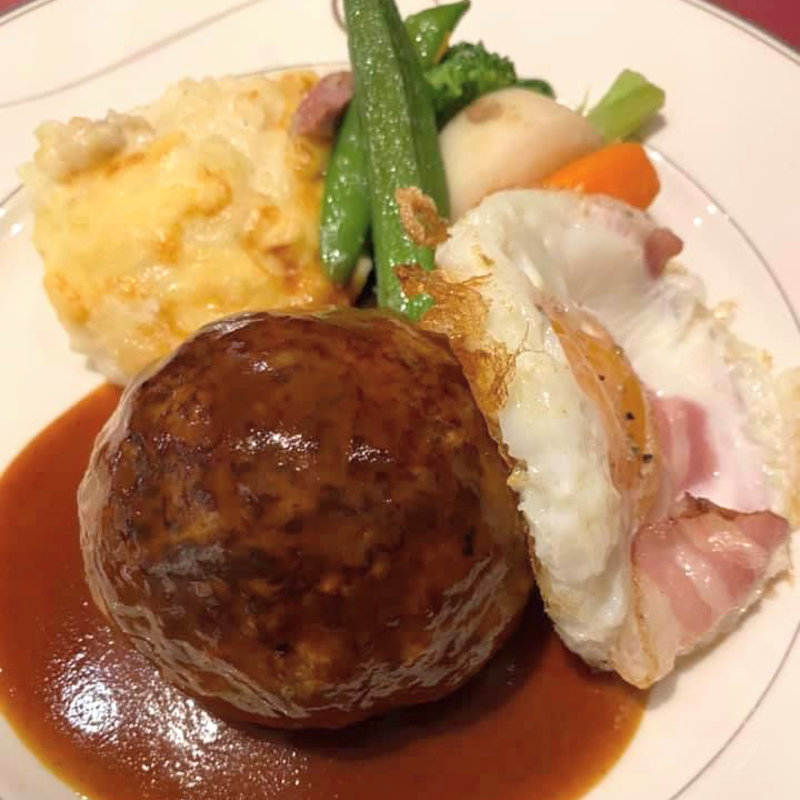 黒毛和牛100%フレッシュハンバーグ(ミート矢澤 （ミートヤザワ）)