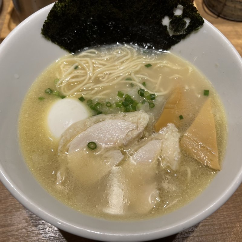 名古屋コーチン白湯らーめん(なご家 （なごや）)