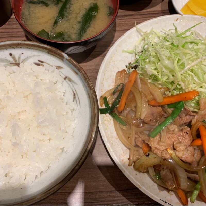 スタミナ定食(とん酒場 まんぷく)