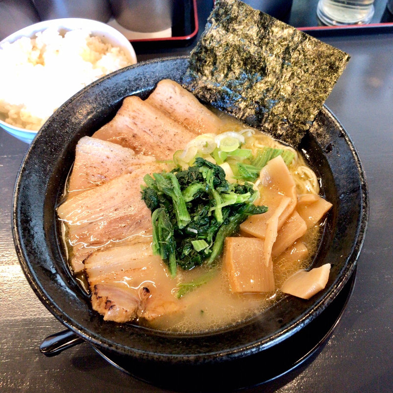 煮干し中華そば 塩 チャーシュー(一徹者)