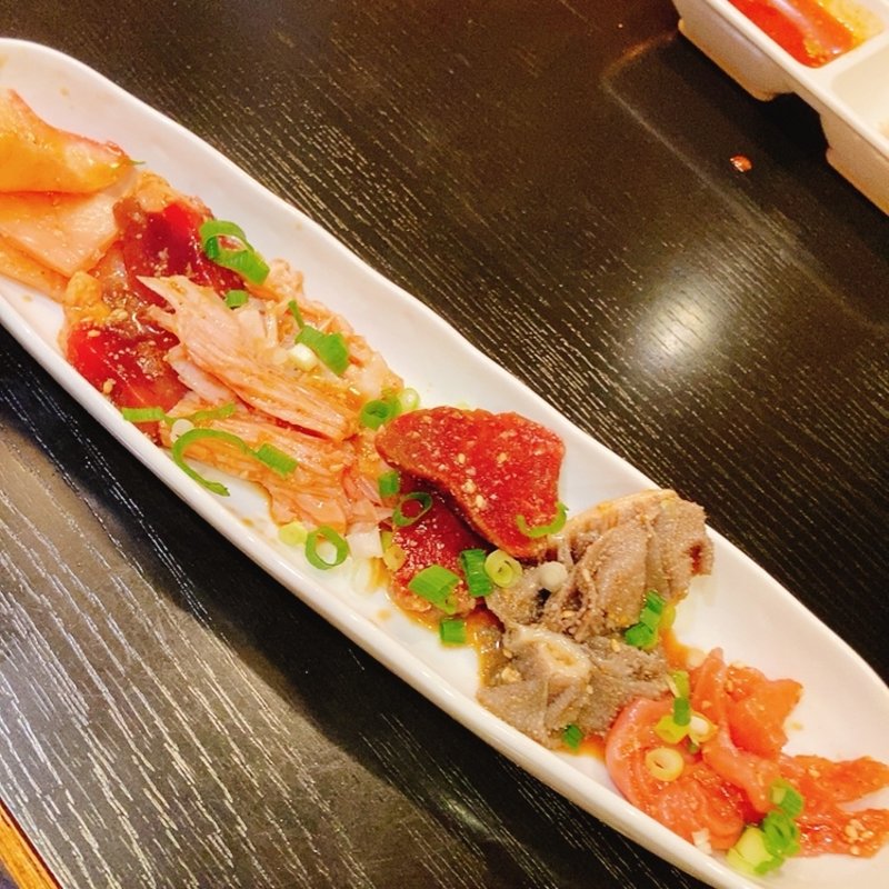 ホルモン6品盛り(やきやき亭　横川店 )