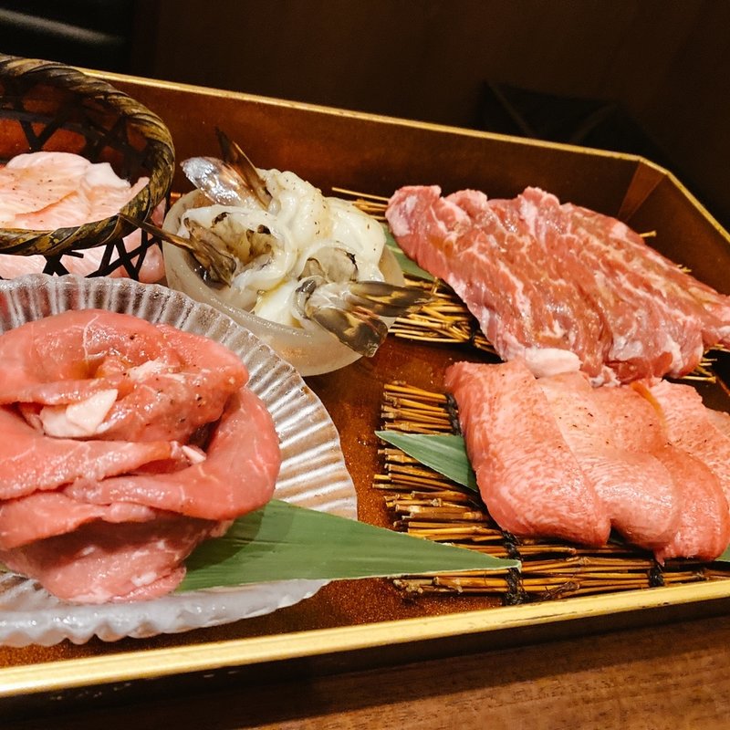 盛り合わせ(焼肉トラジ 大阪ヒルトンプラザ ウエスト店)