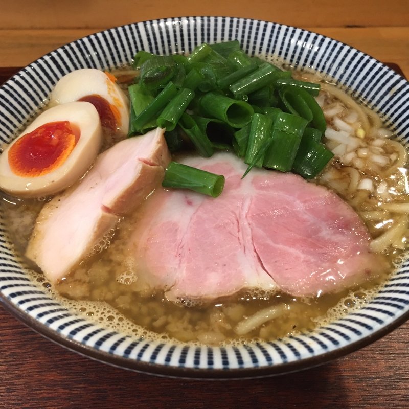 味玉煮干しらーめん(ふく流らーめん 轍 本町本店 （ワダチ）)