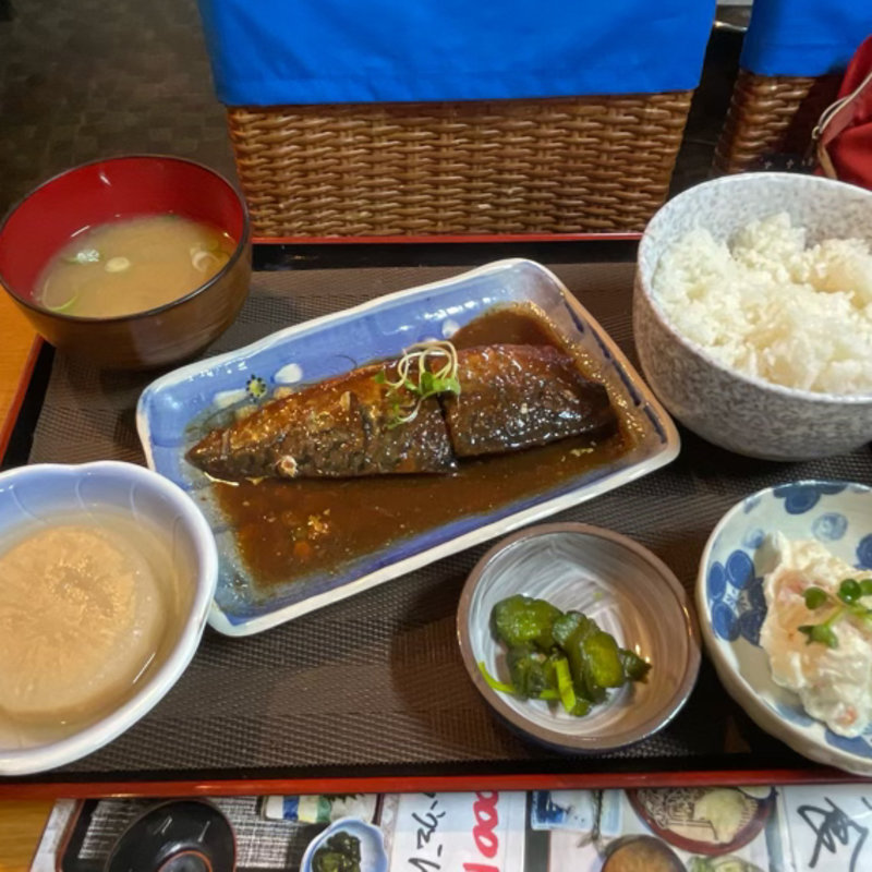 サバみそ定食(大船おでんセンター)
