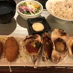 牡蠣フライと牡蠣のバターソテー、焼き牡蠣のトリプルランチ