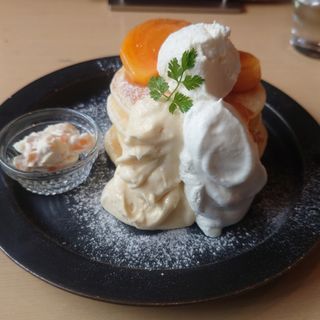 3種のチーズクリームと柿のマリネ(uzna omom 原宿本店)