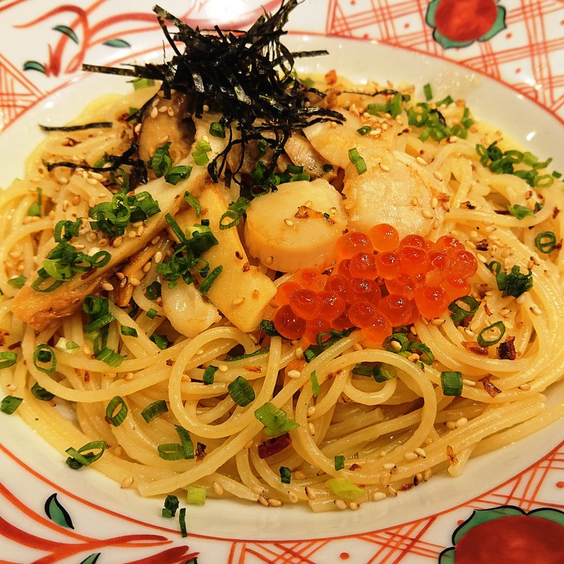 白神あわび茸ステーキと帆立といくらのペペロンチーノ(洋麺屋五右衛門 鶴見店)