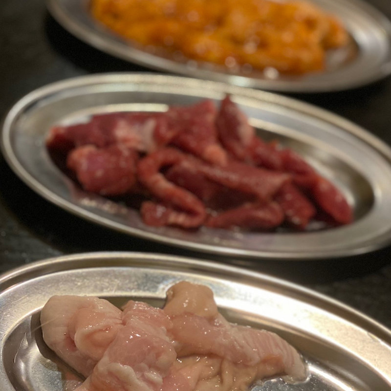 ホルモン三種(七厘)