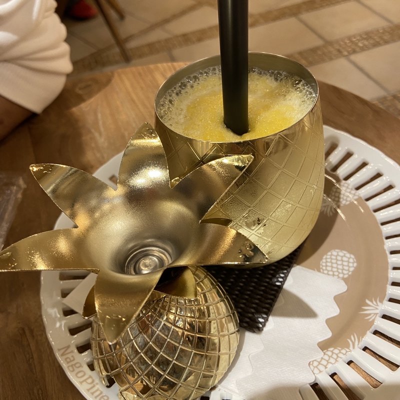 パイナップル生搾りジュース(ナゴパイナップルパーク )