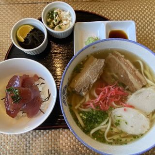 沖縄そばセット(美ら海Cafe （美ら海カフェ）)