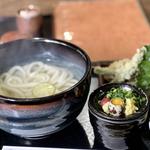 釜揚げ天ぷらうどん