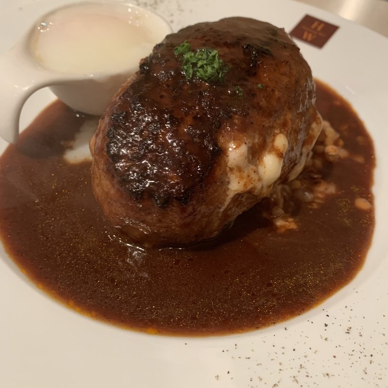 ハンバーグ　モッツァレラチーズ×デミグラスソース(ハンバーグ ウィル （Hamburg Will）)