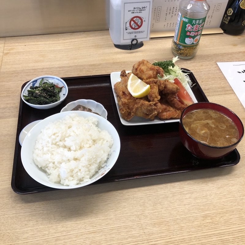 唐揚げ定食(居酒屋　初場所)
