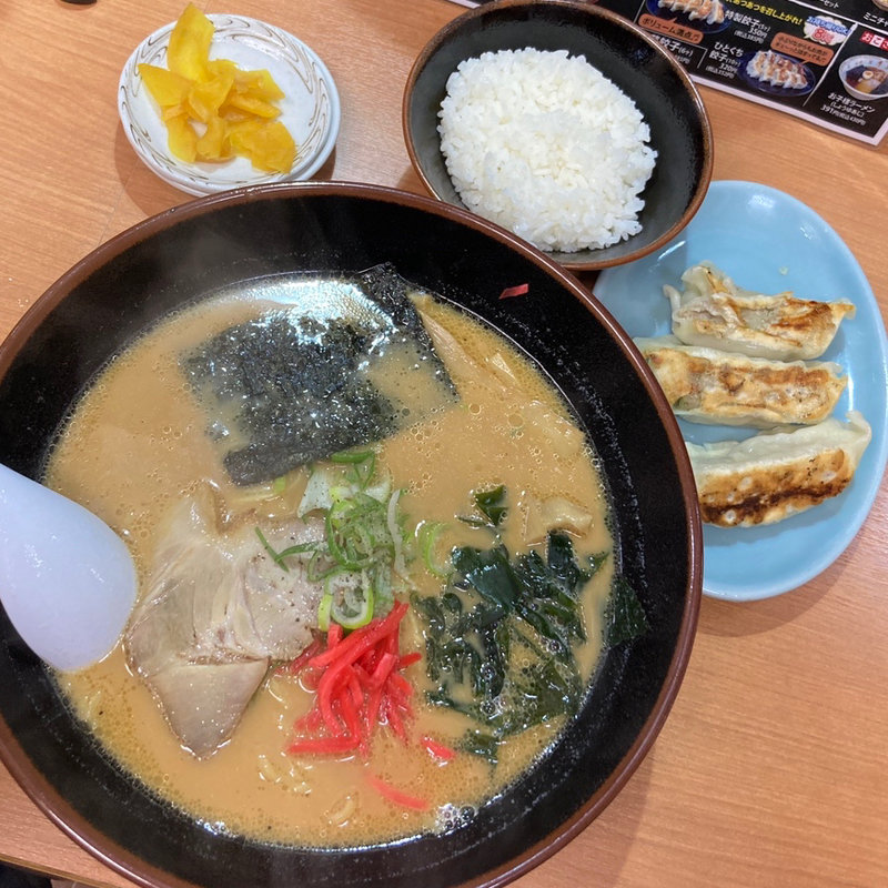 とん太めん(ラーメンとん太 川崎小向店)