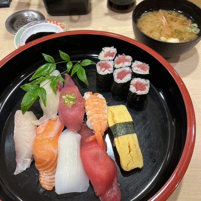 鮨金得セット 1.5人前(鮨金)