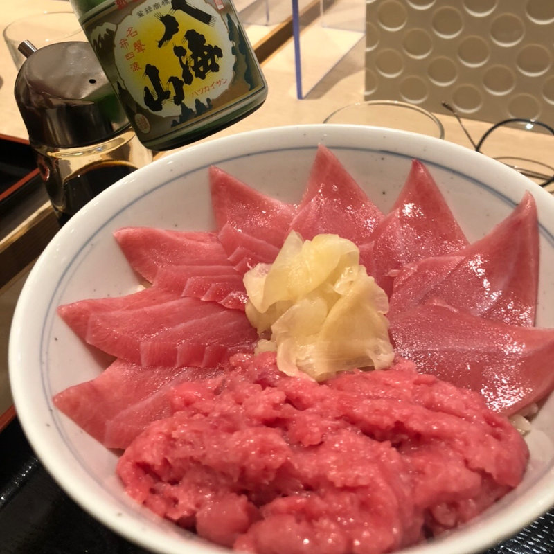 (尾崎幸隆丼)