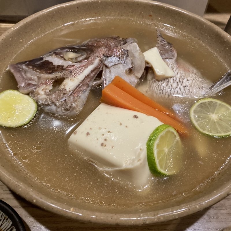 鯛の骨ごと蒸し(スタンド藤)