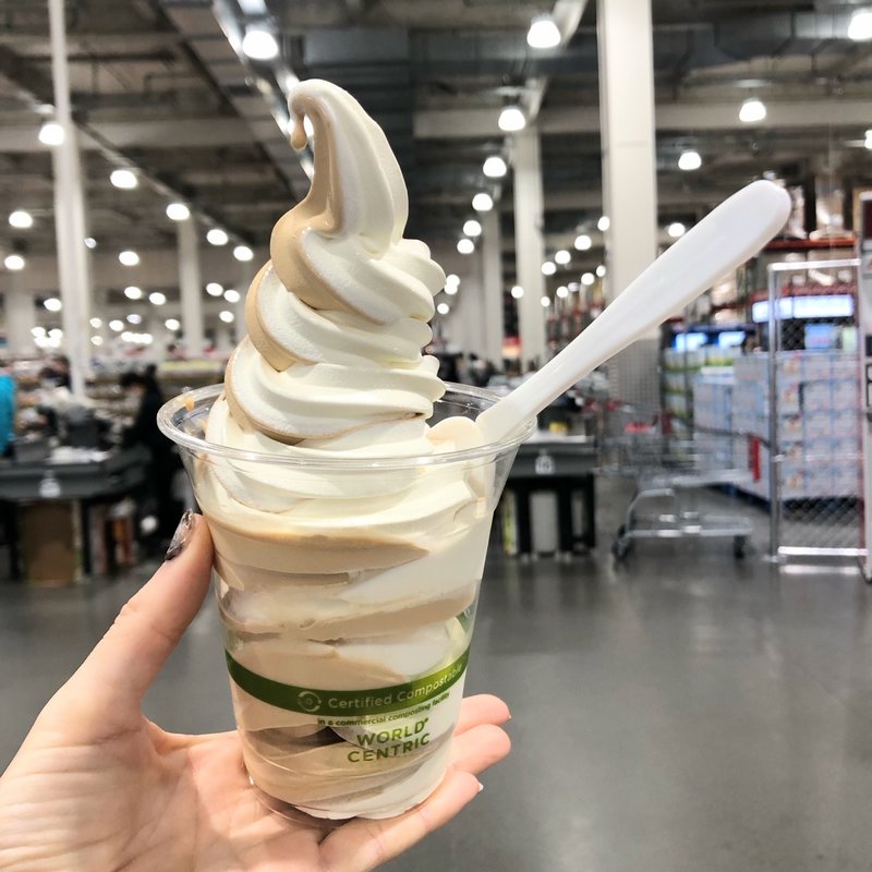 ソフトクリームミックス（キャラメル＆北海道）(コストコ ホールセール 多摩境倉庫店 フードコート （COSTCO Wholesale）)