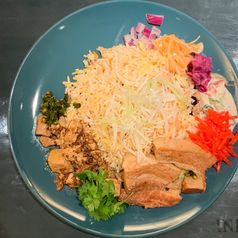 インディアゲート 沖縄そば風ビリヤニ(偏愛食堂)