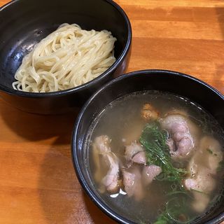 朝引き鶏モモ肉タタキ塩つけ麺(ラーメン哲史)