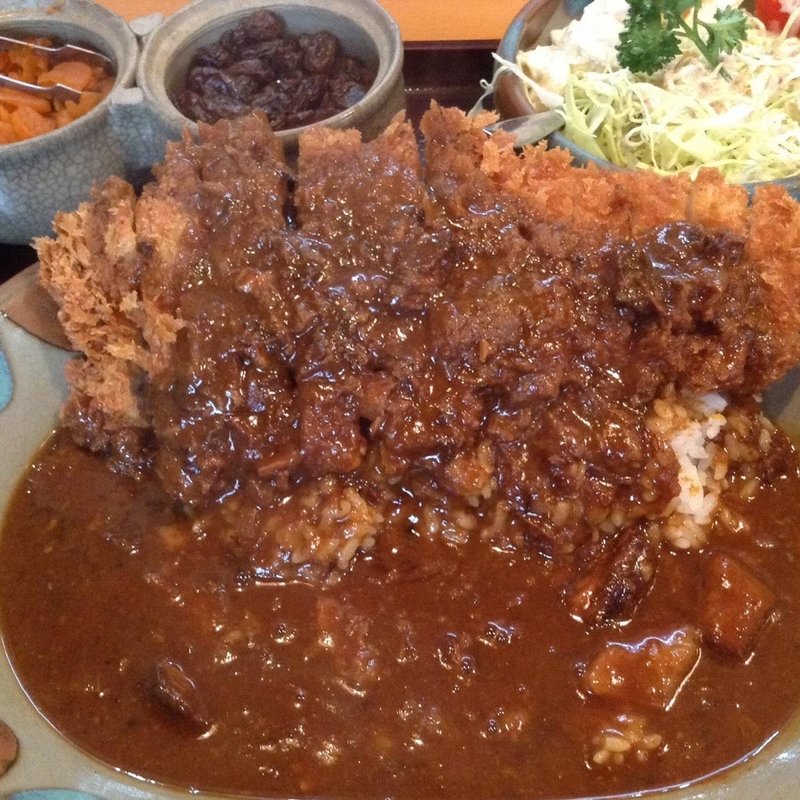 カツカレー(とんかつ しお田)
