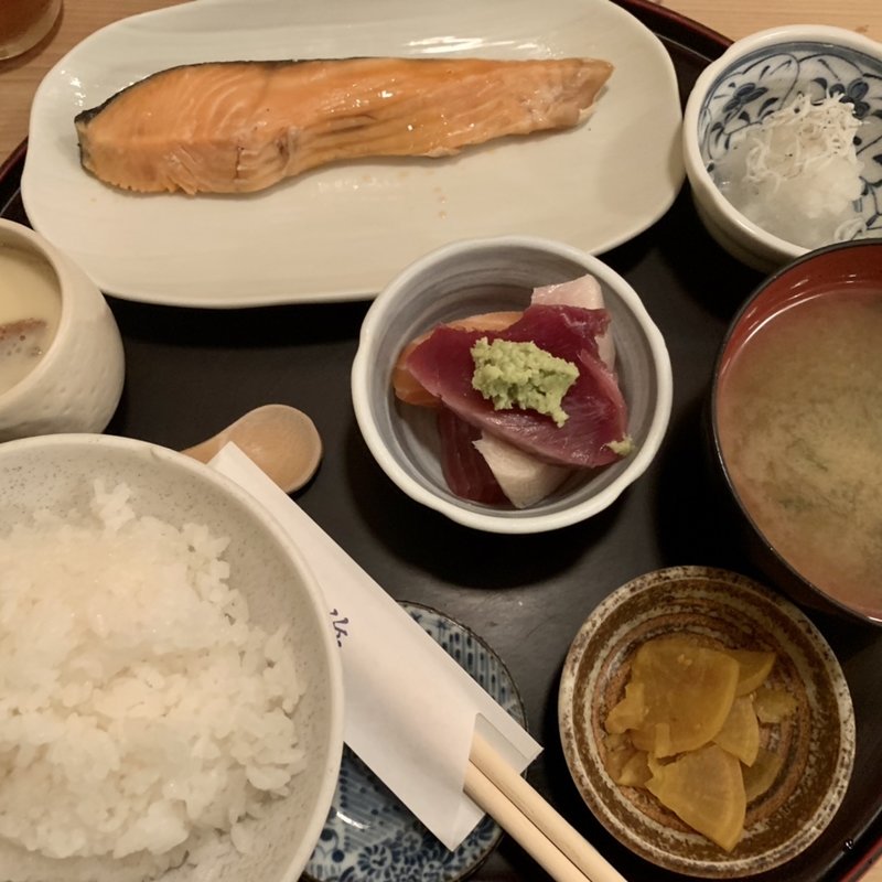 しゃけ定食(魚 地鶏 舞浜)