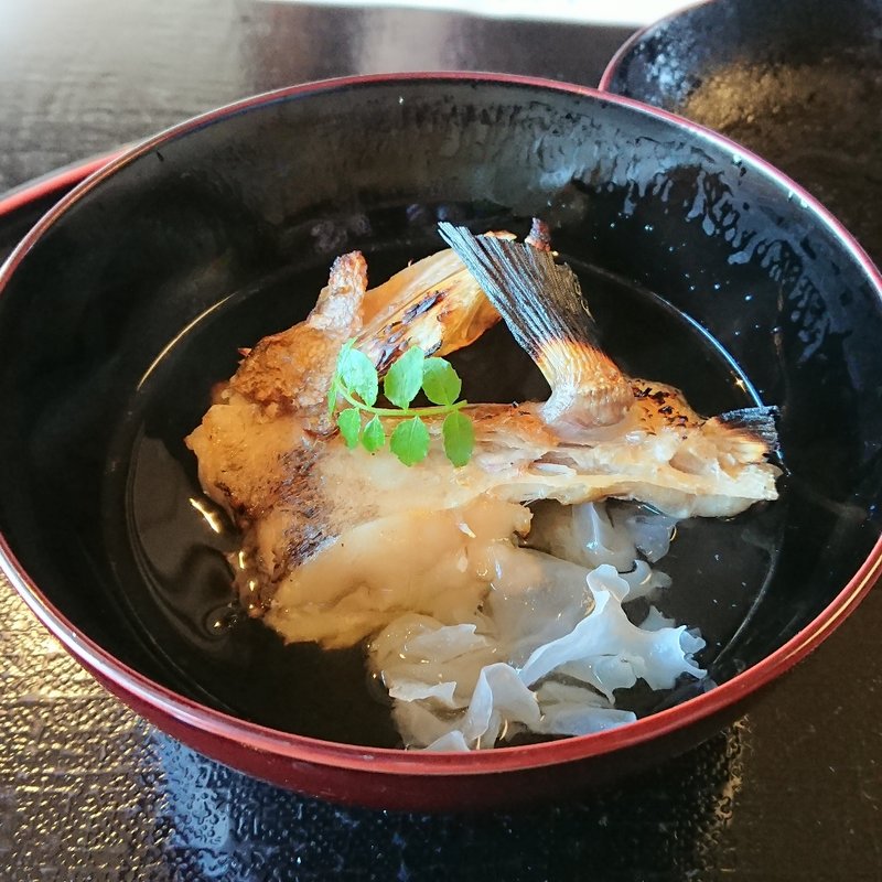 甘鯛潮・木の芽・白木茸(吉川 福寿家)