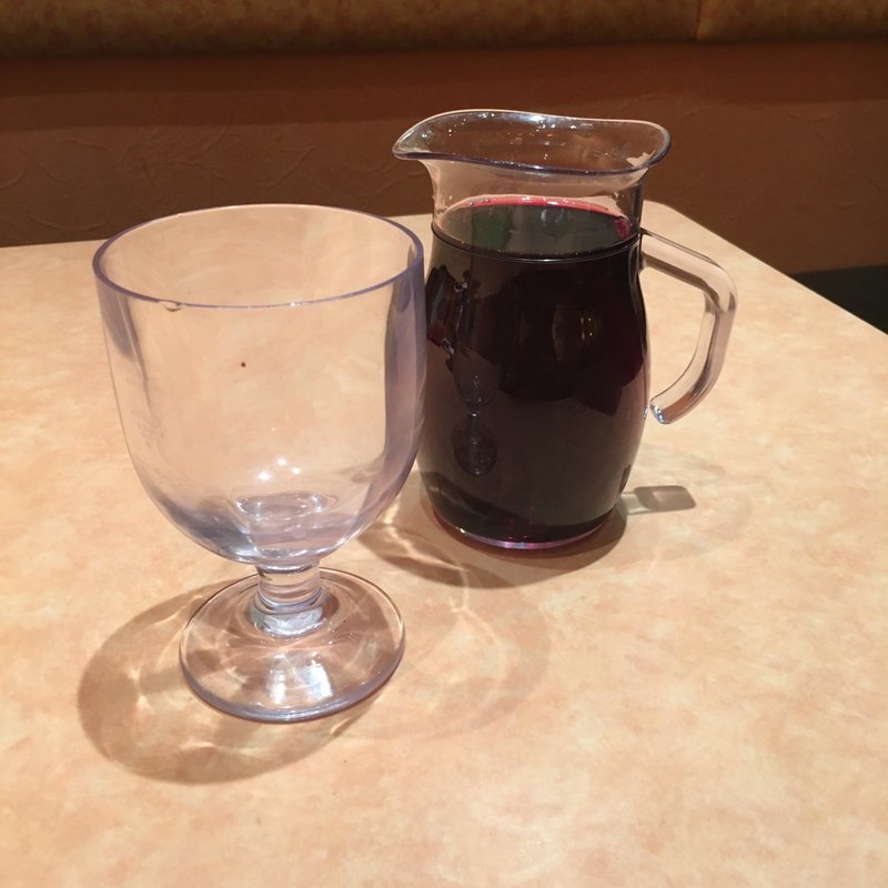 赤ワイン デカンタ(サイゼリヤ アピタ高蔵寺店)