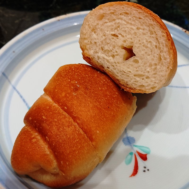 塩パン f8ec94a0c0c3bd4a649bca45cf75a4