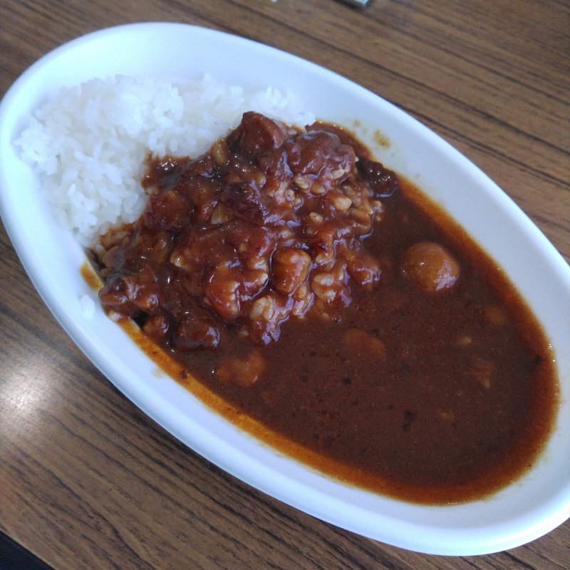 至高の牛スジカレー(神子田商店)