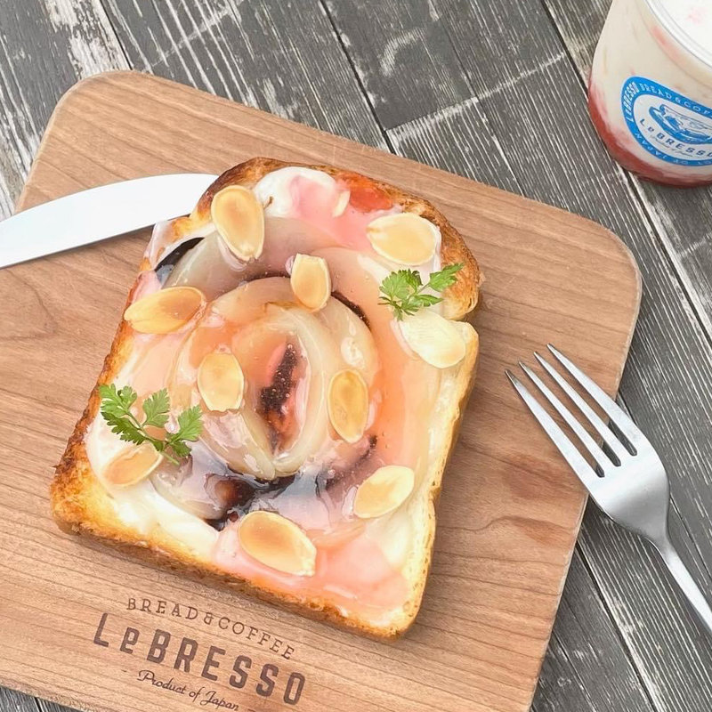 完熟ピーチ&シュガーチーズクリーム(レブレッソ(Le BRESSO) 目黒武蔵小山店)