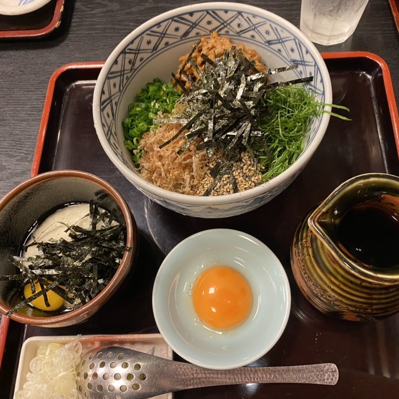 とろろ蕎麦(麻布永坂 更科本店 （あざぶながさかさらしなほんてん）)