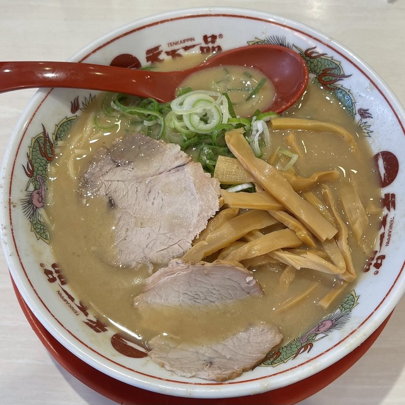こってりラーメンとメンマ(天下一品 野田阪神店)