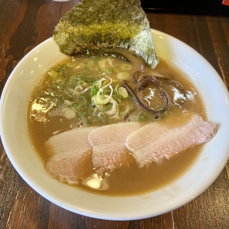 トン豚骨ラーメン(麺処 一修)