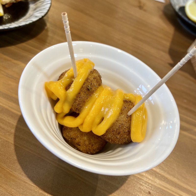 黒芋のスパイシーボール(カクウチFUKUTARO)