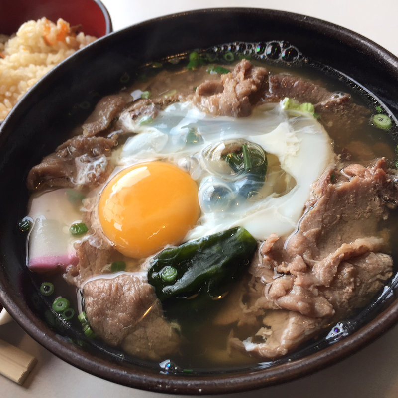 肉玉うどん(手打ちうどん専門店 加登多 )