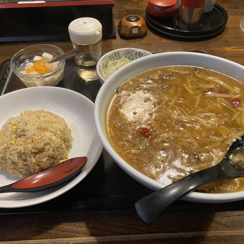 酸辣湯麺(らーめんはせ川 栄店)