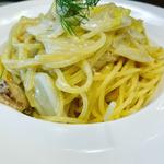 週替わり生パスタ(ホタテと白菜のクリームソース)(イタリア酒場 ENTRATA 茶屋町店)