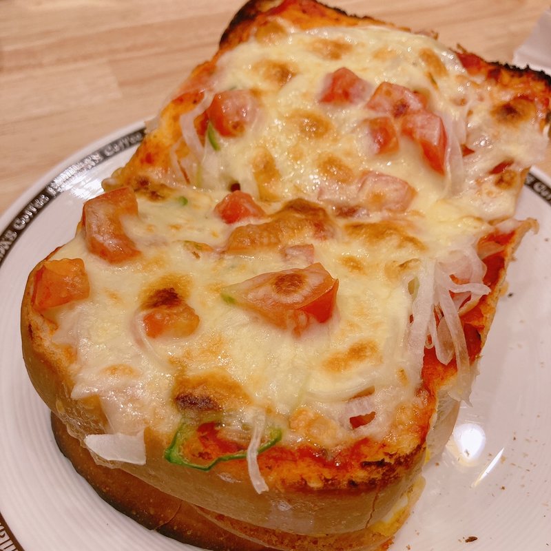 たまごたっぷりピザトースト(コメダ珈琲店 吉祥寺ダイヤ街店 )