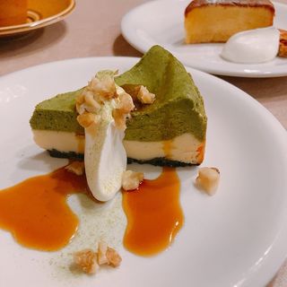 濃ゆい抹茶のチーズケーキ＋ドリンクセット(CORITA CAFE （コリタカフェ）)