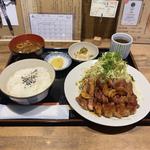 とんてき定食(マゴとん駒)