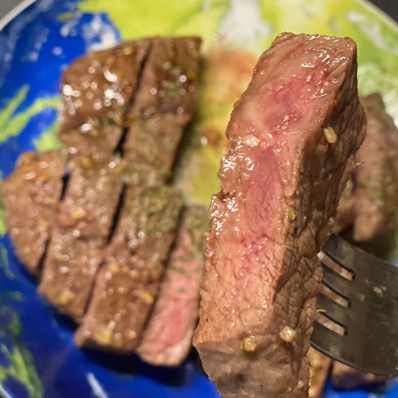 カナダ産牛肩ミスジステーキ(ラルズマート 中島公園店)