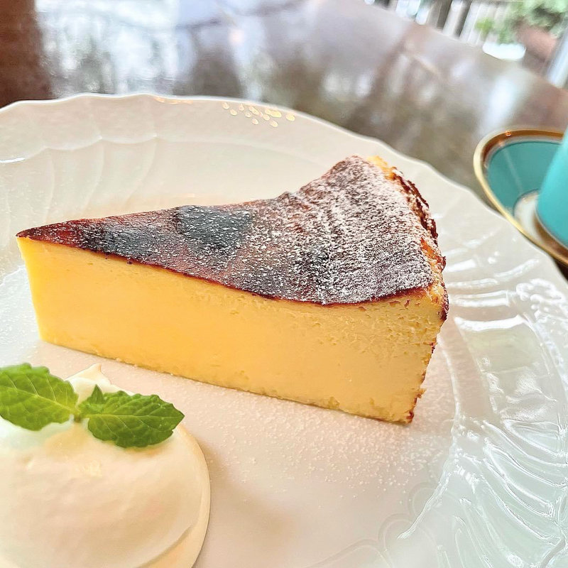 バスクチーズケーキ(CAFE FACON （カフェ ファソン）)